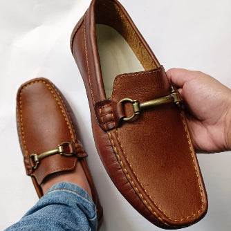 Gray helmet for bikers