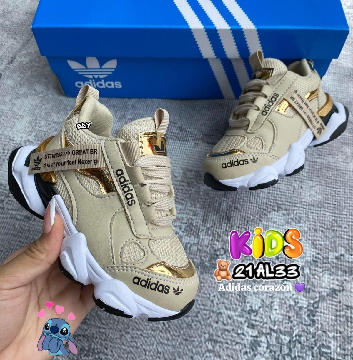 Adidas kids corazon