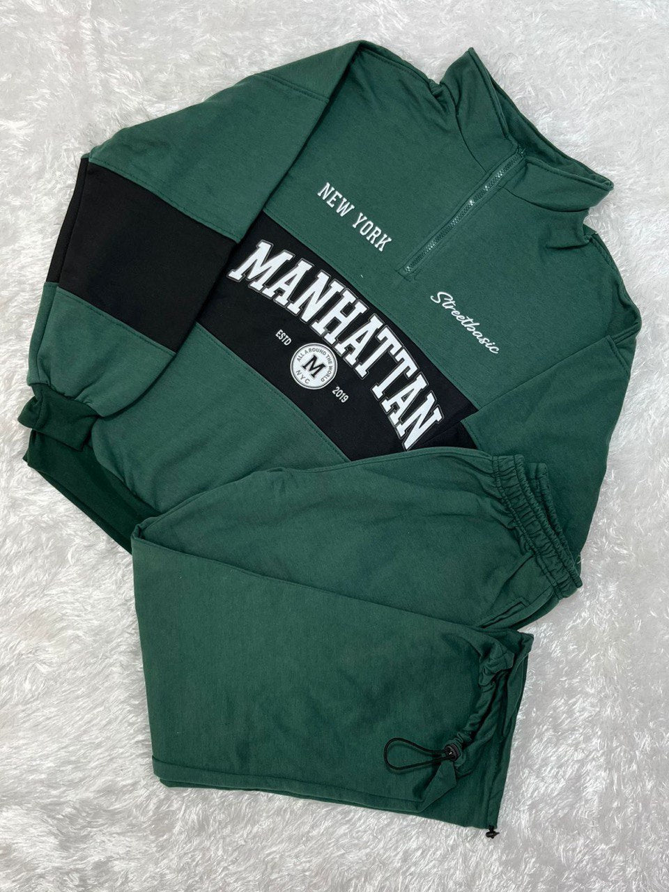 Conjunto de sudadera manhattan