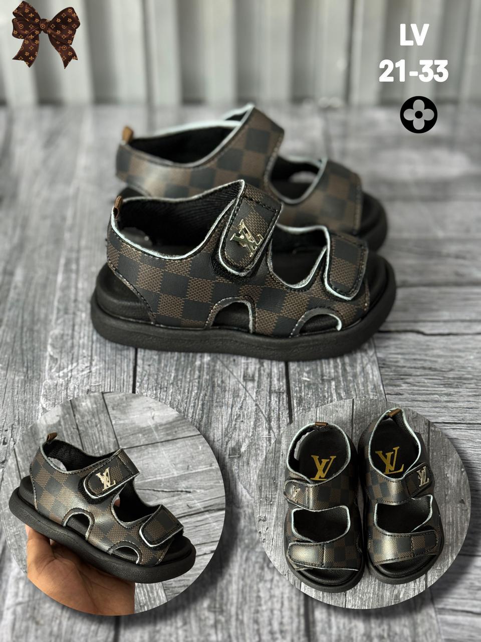 Sandalia lv kids